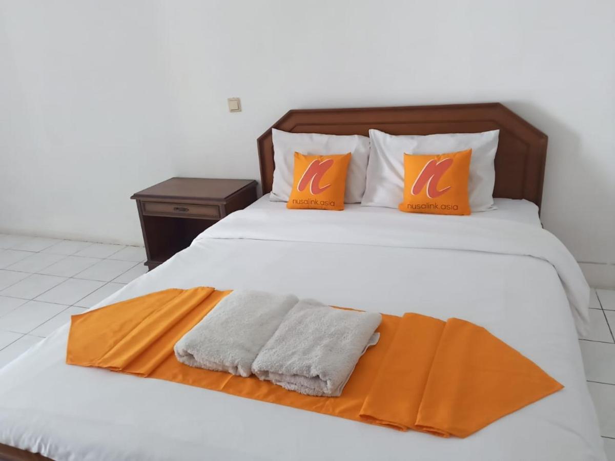 Hotel Sanashtri By Shm Bonorejo Eksteriør billede